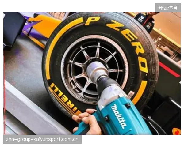 F1维修组用2秒换胎创纪录，评论直呼疯了